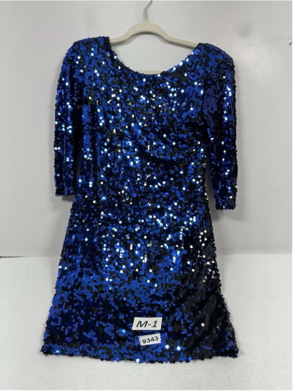 Womans Excellent Blaoue Label Sequin Bodycon Mini Dress Small Blue 3/4 Sleeves